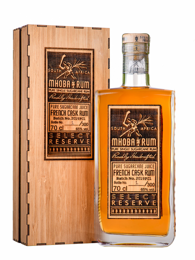 MHOBA Select Reserve Glass Cask - secondary image - Pure cane juice rums of the World