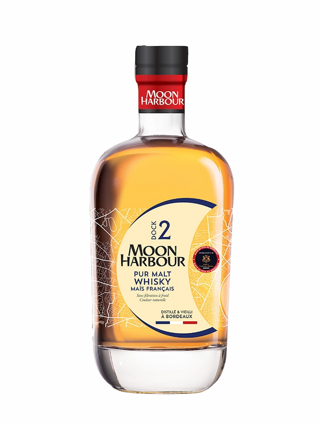 MOON HARBOUR DOCK 2 finition Cantenac Brown - visuel secondaire - Whiskies à moins de 100 €
